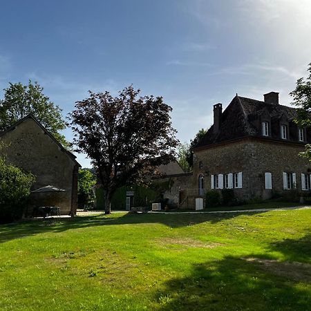 Maison D'Hotes Le Prieure Du Preux Sepeaux-Saint-Romain Екстериор снимка