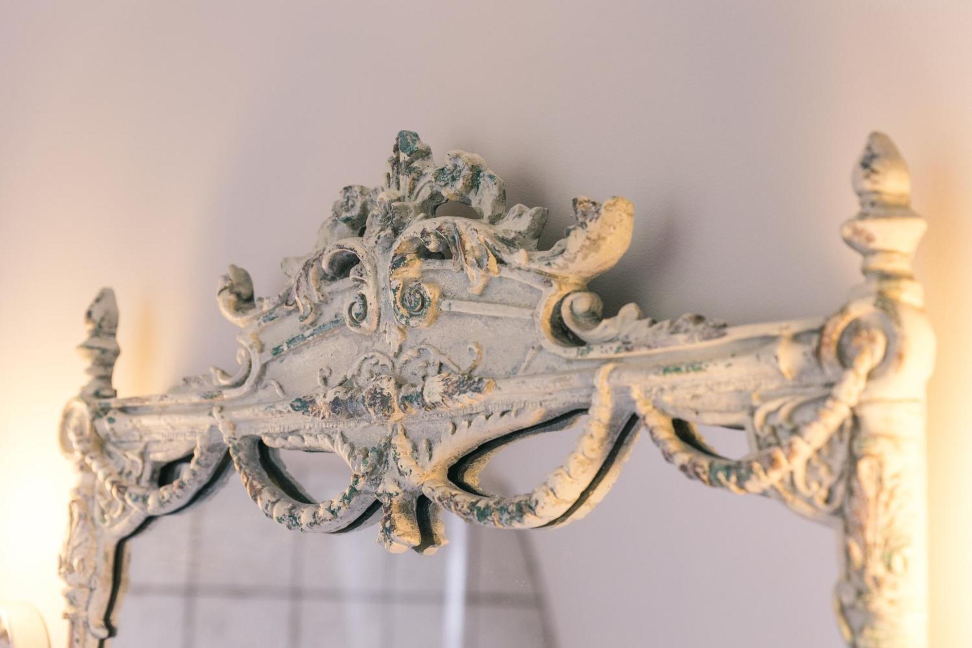 Maison D'Hotes Le Prieure Du Preux Sepeaux-Saint-Romain Екстериор снимка