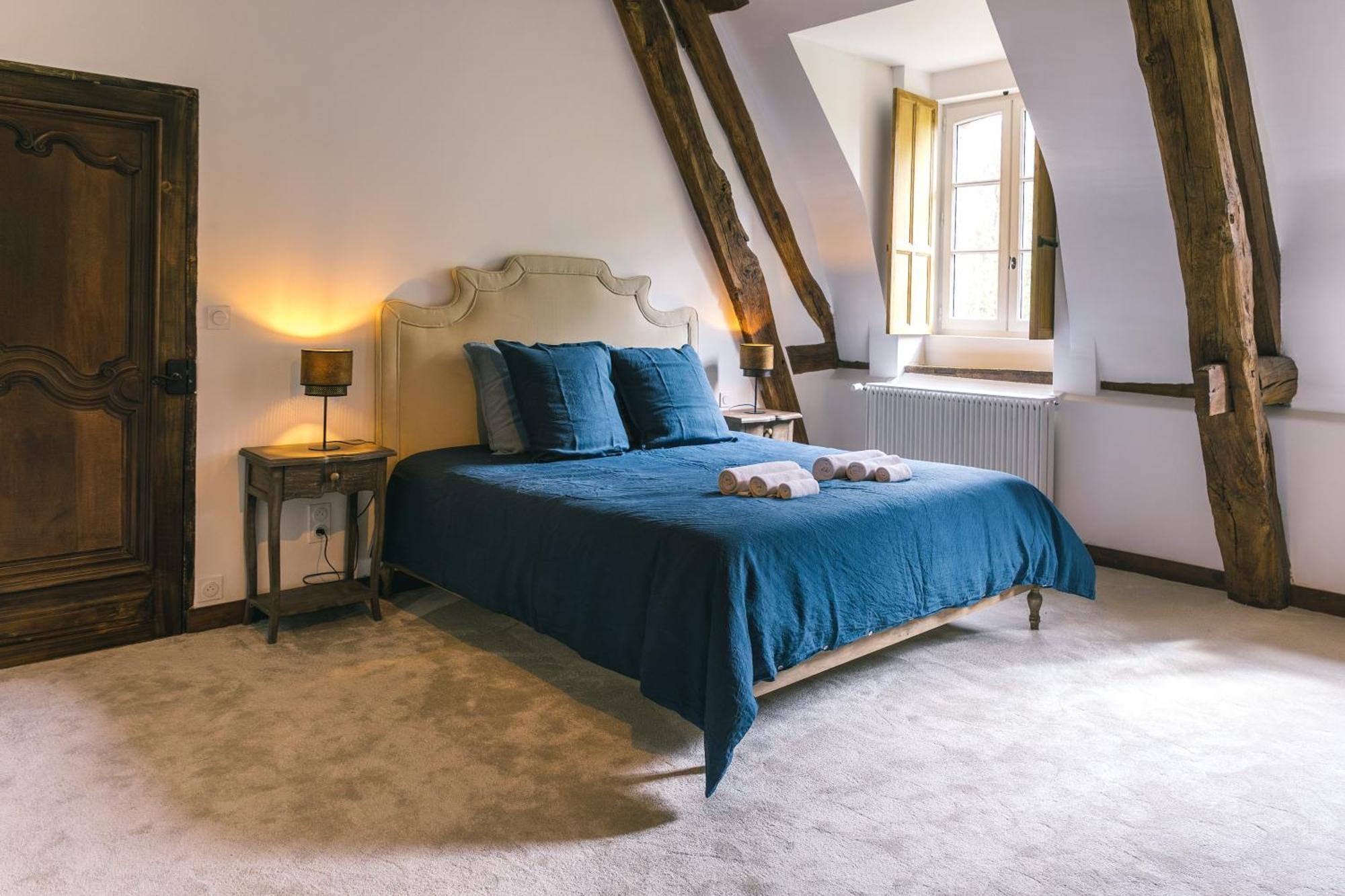 Maison D'Hotes Le Prieure Du Preux Sepeaux-Saint-Romain Екстериор снимка