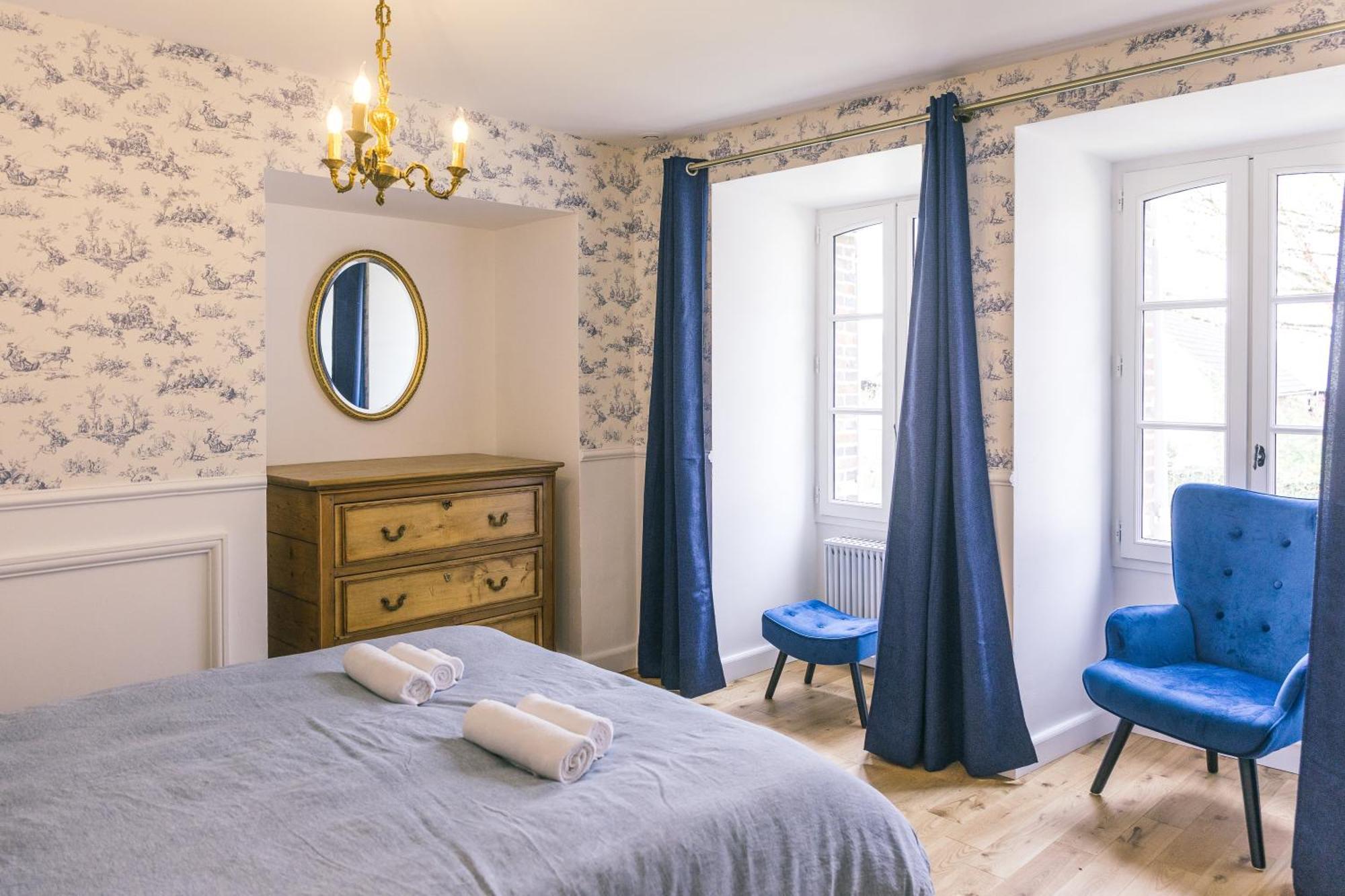Maison D'Hotes Le Prieure Du Preux Sepeaux-Saint-Romain Екстериор снимка