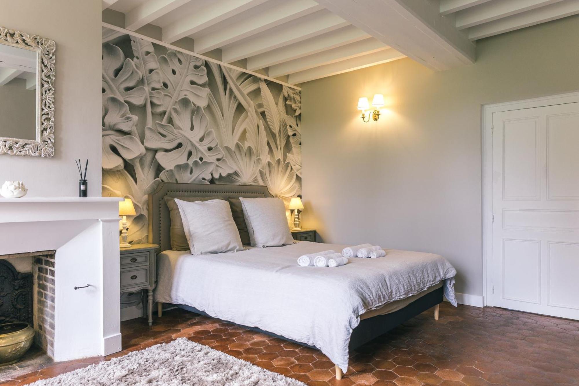 Maison D'Hotes Le Prieure Du Preux Sepeaux-Saint-Romain Екстериор снимка